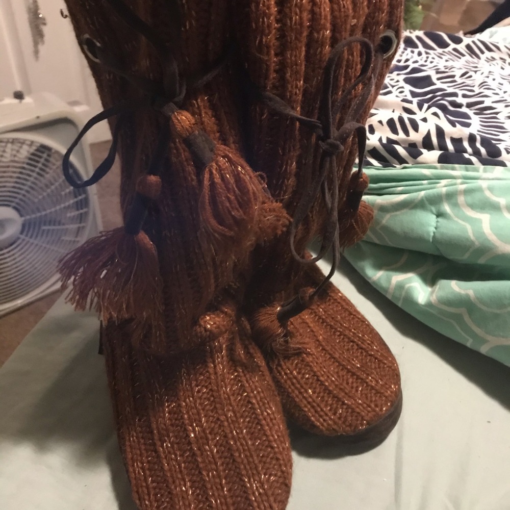 New Muk Luks